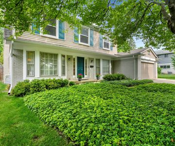 3204 Farmbrook Ct, Ann Arbor, MI, 48108