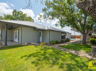 12526 Twin Lakes Ln, San Angelo, TX 76904