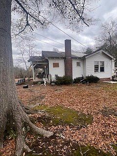 2nd image of 1204 Main St