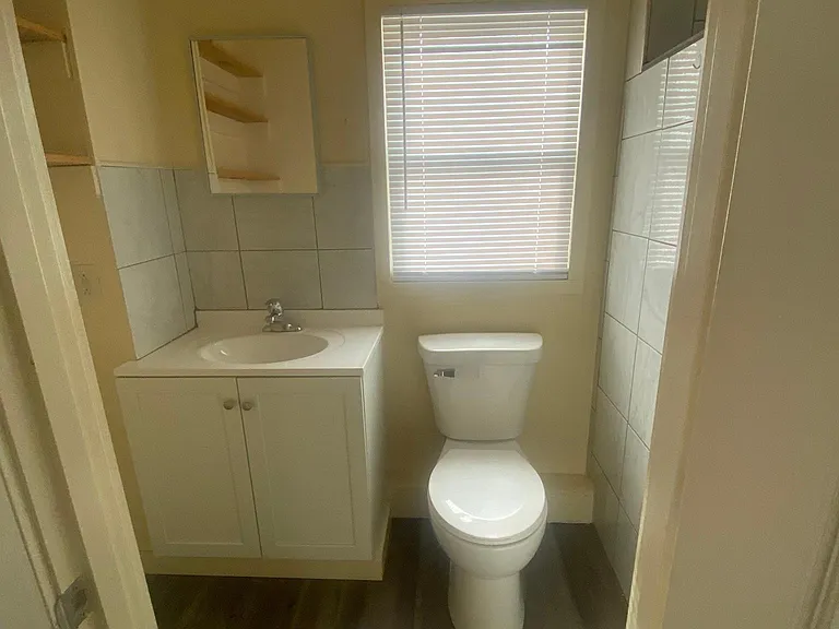 301 Meadow Ave #1 — Photo 7