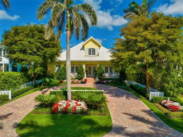 623 14th AVE S, NAPLES, FL 34102