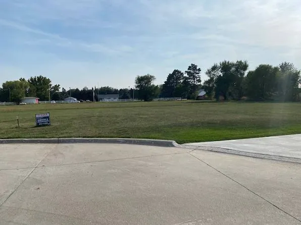 1710 Jules Way, Aurora, NE 68818