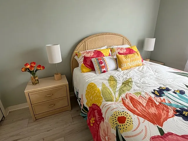 432 Valerie Way #202 — Photo 11