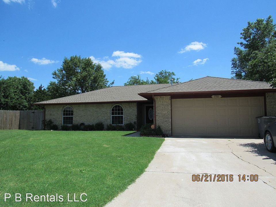 1st image of 1701 NW Gray Warr Pl