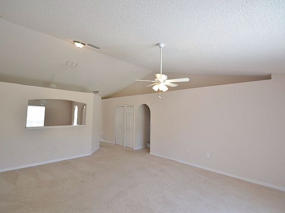3rd image of 3172 Pigeon Cove St