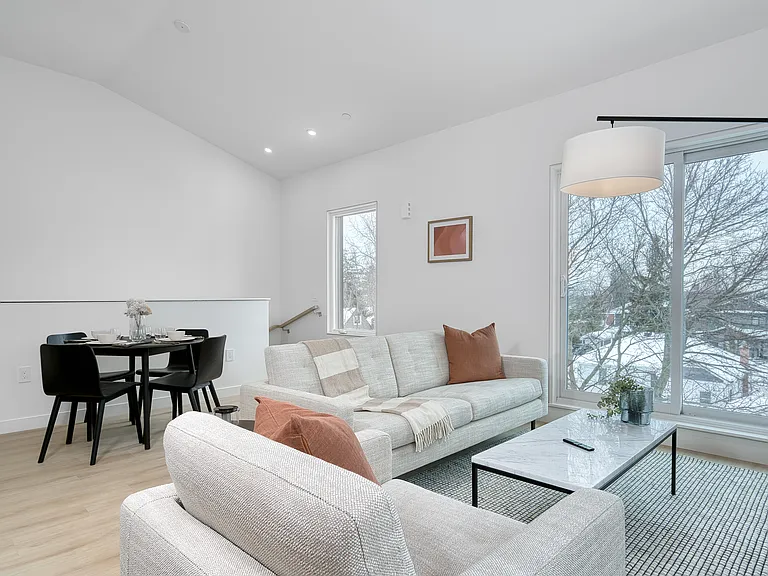 308 Parkside Dr — Photo 9