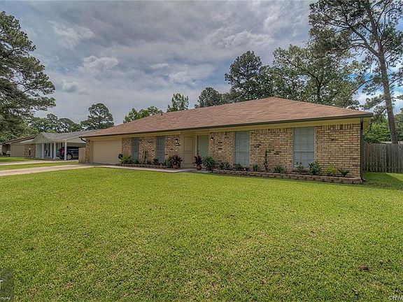 2nd image of 111 Lucia Ln