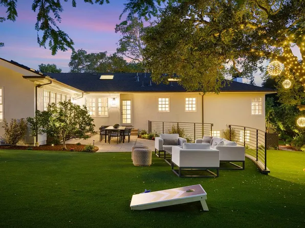 130 Stonehedge Rd, Hillsborough, CA 94010