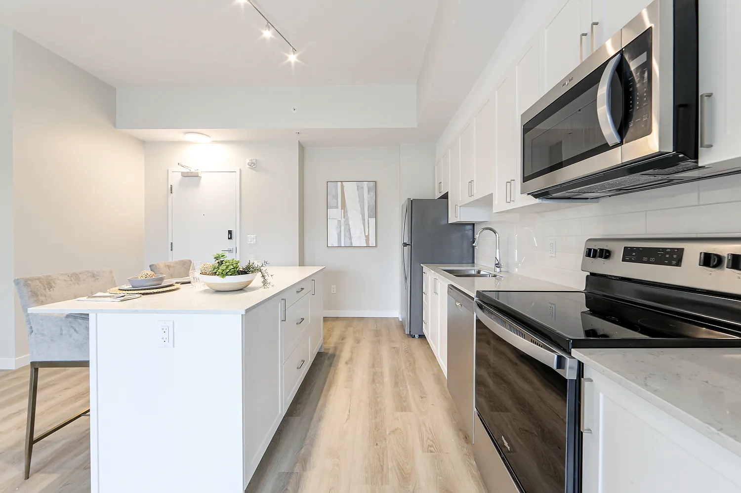 Terra Apartments — Photo 1