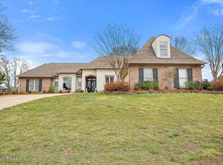 150 Hampton Hills Blvd, Canton, MS 39046