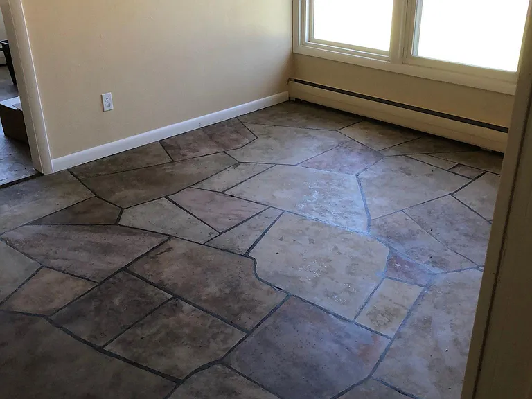 2201 Loyola Ave — Photo 10