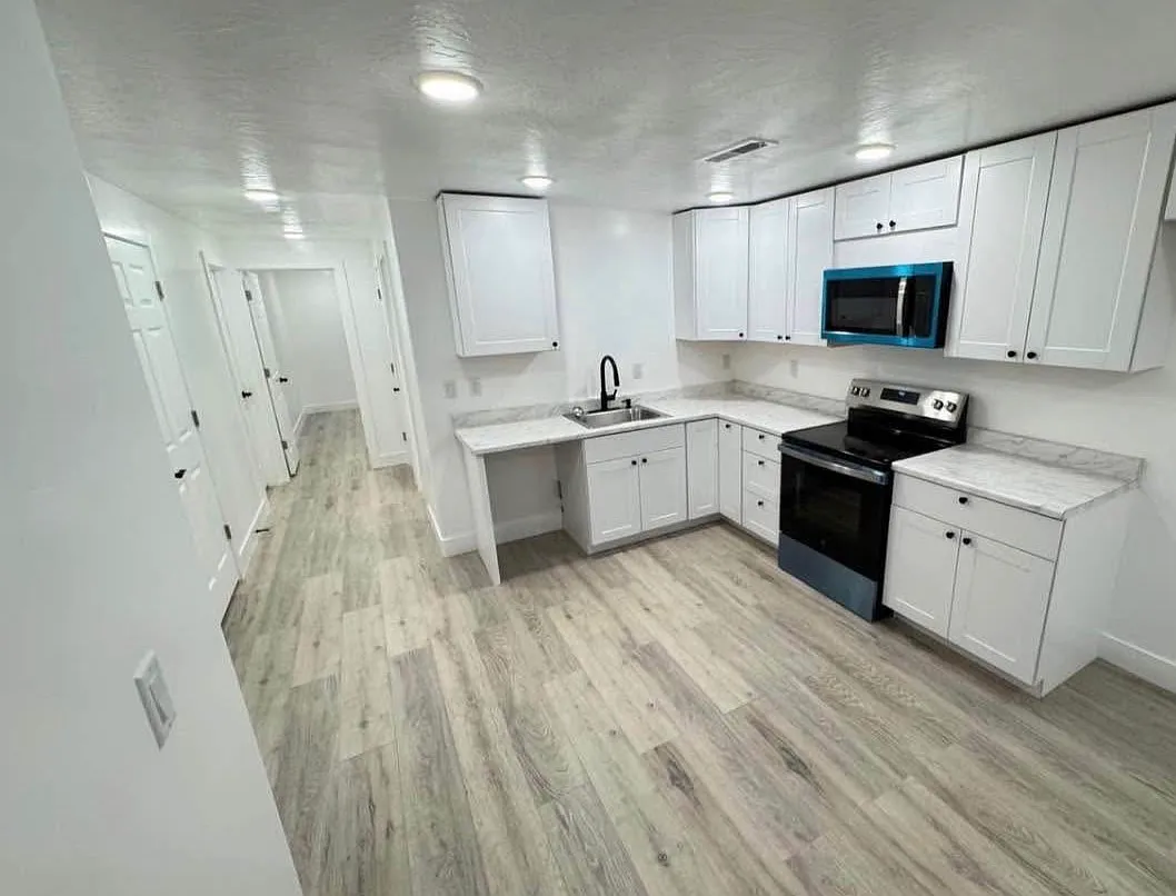 2 bed, 1500 sqft, $1,550 — Photo 3