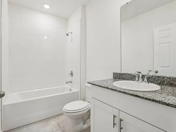 882 Sand Sea Pl, Haines City, FL 33844