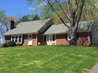 276 Buckingham Rd, Pinnacle, NC 27043