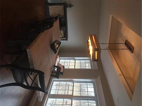 4th image of 313 NW Leanne Ln