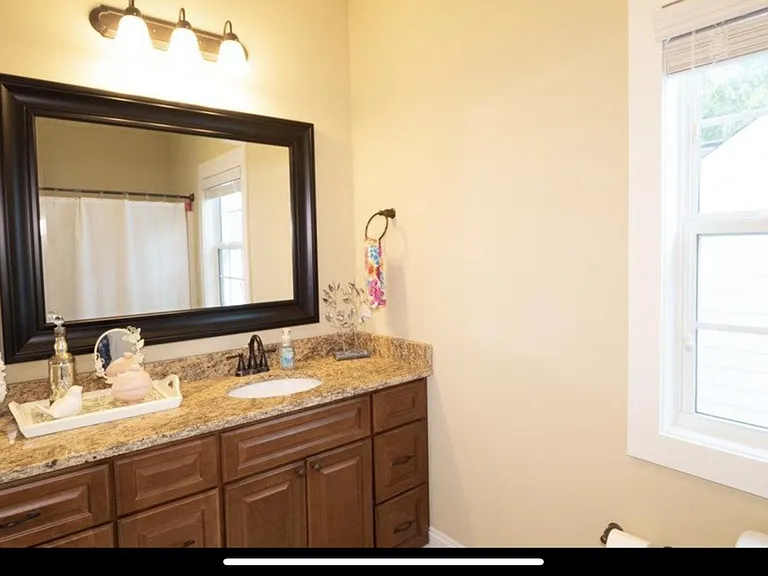 115 Pepperdine Ct — Photo 6