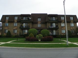 11901 S Lawndale Ave UNIT 2D, Oak Lawn, IL 60803