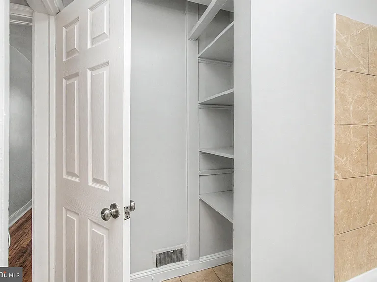 416 Hornel St #2 — Photo 21