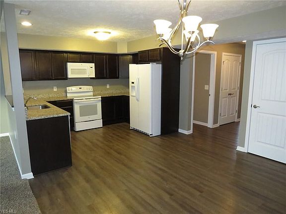 2nd image of 6752 Bayside Dr Unit 45