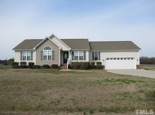 142 Country Day Cir, Selma, NC 27576