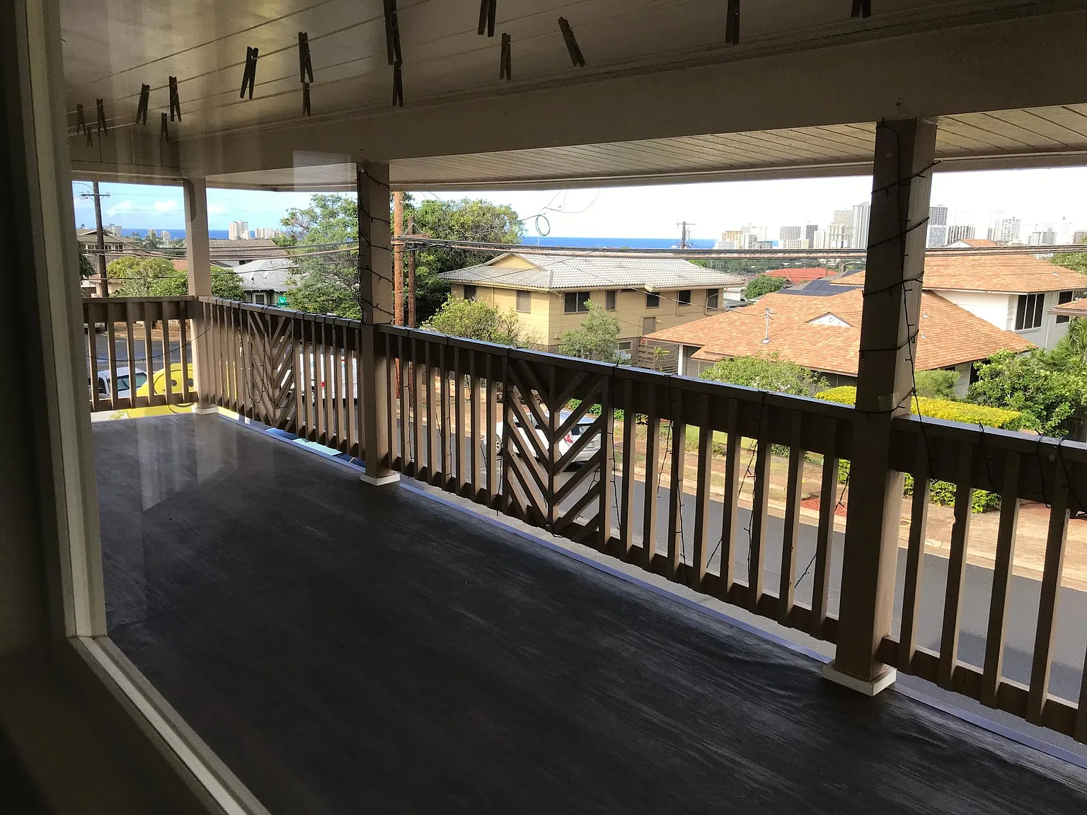 4 bed, 2500 sqft, $5,000 — Photo 1