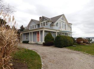 1560 Gardners Neck Rd, Swansea, MA 02777