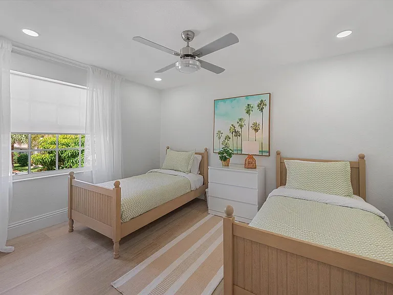 4145 Bahia Isle Cir — Photo 30