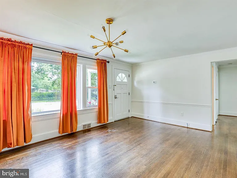123 Bellview Ave — Photo 5