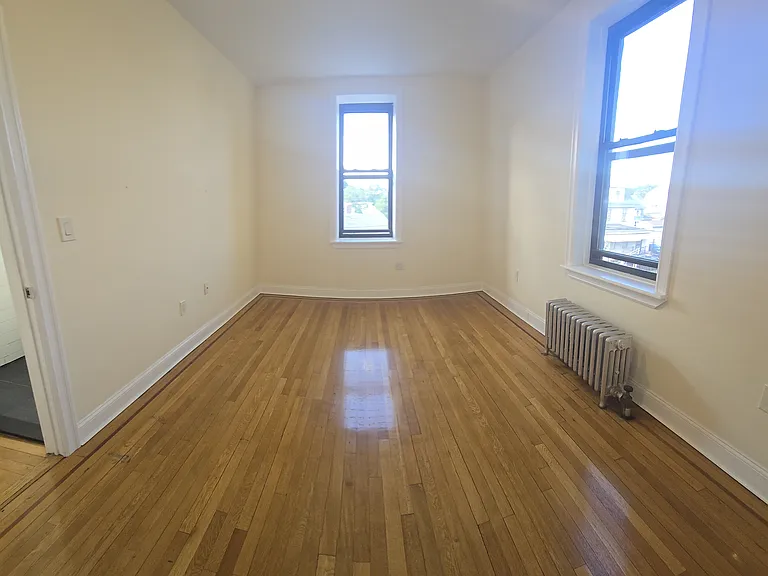 3401 Parsons Blvd #C4 — Photo 9