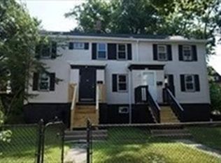 119-121 Whitfield St, Dorchester Center, MA 02124