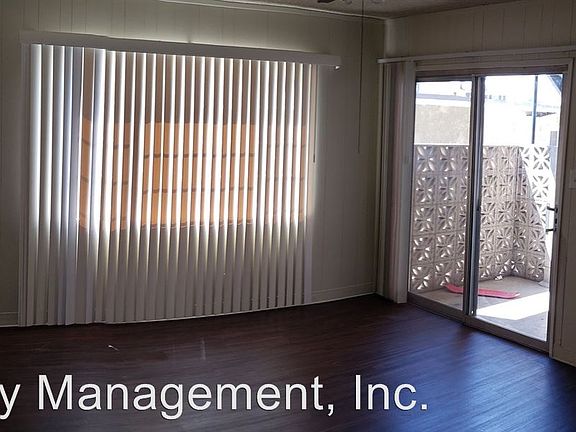 5th image of 4037 W 142nd St APT A