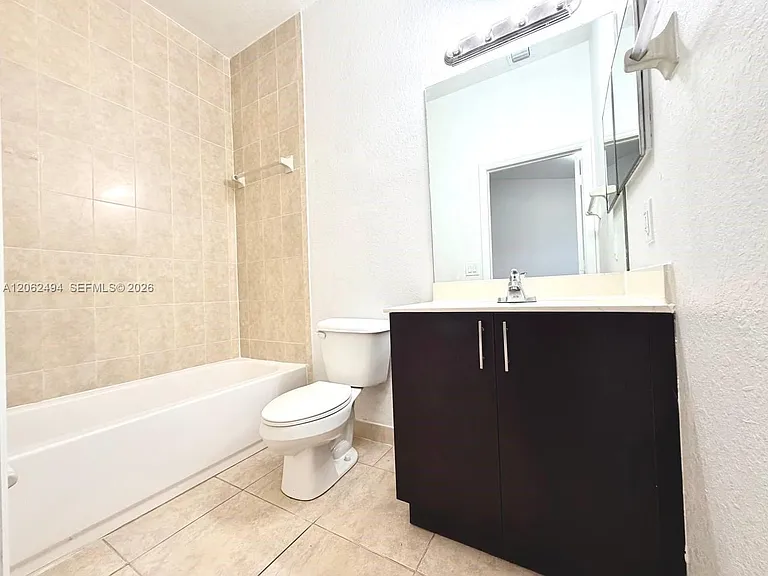 3431 W 80th St #202 — Photo 28