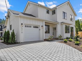 5210 18th Ave SW, Seattle, WA 98106