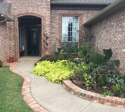 3rd image of 1125 NW 195th St