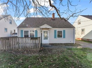 1296 Elmwood Rd, Mayfield Heights, OH 44124