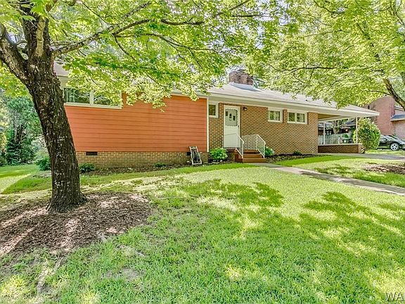 3rd image of 64 Brookhaven Dr