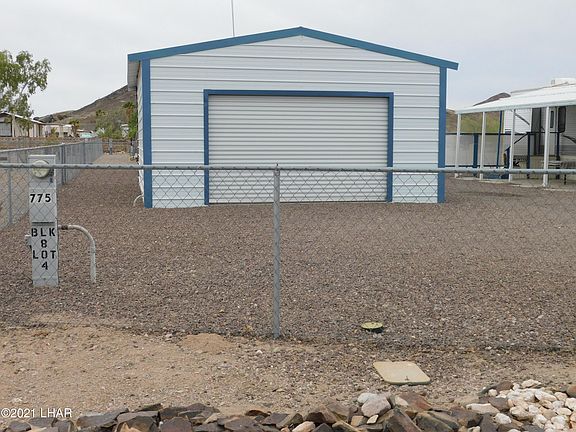 2nd image of 775 W Desert Dr Lot 4