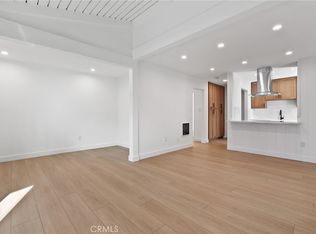 1030 W Macarthur Blvd APT 90, Santa Ana, CA 92707