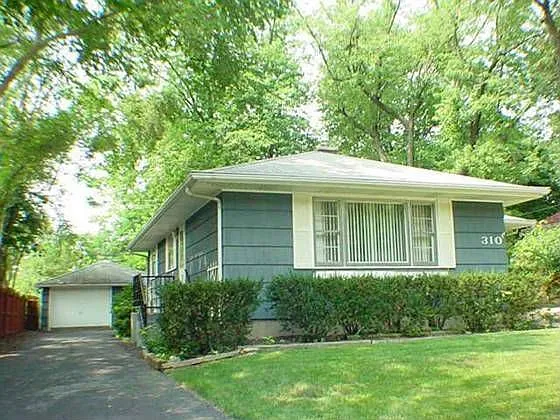 310 S Park St photo 1