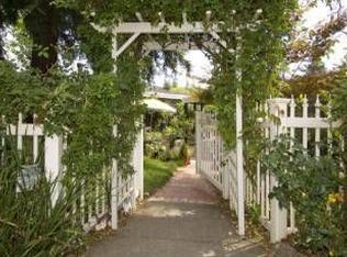 14 San Juan Ct, Saint Helena, CA 94574