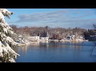 774 Central Dr, Lake Orion, MI