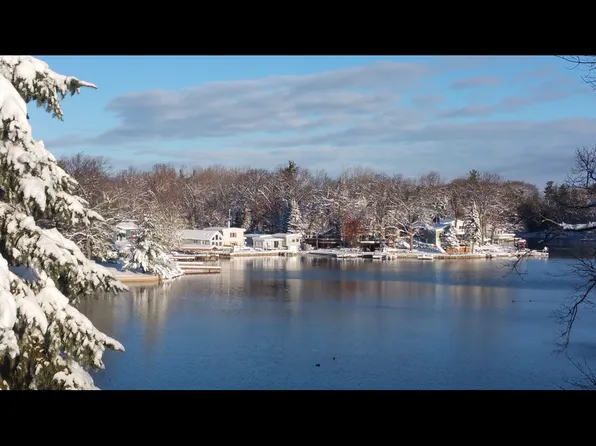 774 Central Dr, Lake Orion, MI 48362