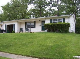4726 Ashley Dr, McHenry, IL 60050