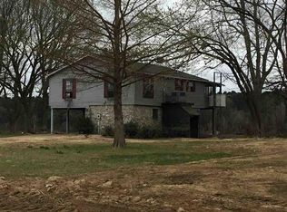 755 Arnold Ln, Savannah, TN 38372