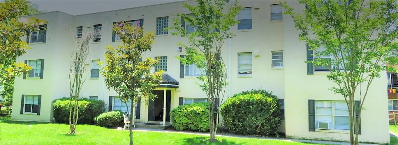 Summit Hall Apartments, LLC — Photo 1