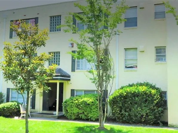 Summit Hall Apartments, LLC, 15 Water St #3B, Gaithersburg, MD 20877