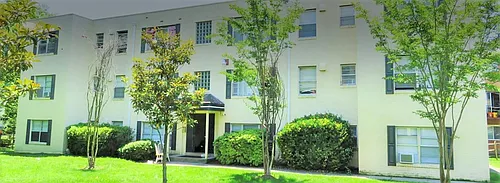 Summit Hall Apartments, LLC Photo 1