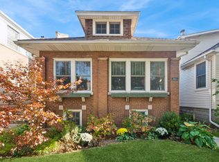 5517 N Spaulding Ave, Chicago, IL 60625