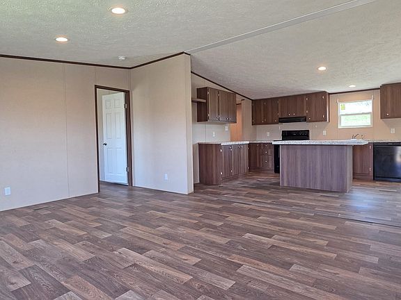 4th image of 2588 E Fork Rd