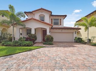702 Duchess Ct, Palm Beach Gardens, FL 33410